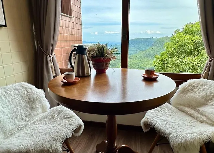 Vista Unica Em Gramado|Proximo Ao Centro|6 Pessoas